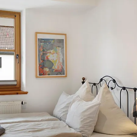 Zum Wohlfuehlen Apartment *